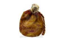 빨간바가지코스메틱 | Handbag for cosmetics on a white background. 이미지 (467150035) - 게티이미지뱅크 Handbag for cosmetics on a white background.