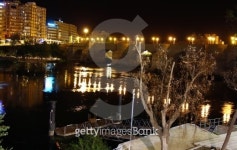Famous bridge over the River Ebro, Zaragoza, Spain 이미지 (494411651) - 게티이미지뱅크 Famous bridge over the River Ebro... 