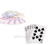 머니 트윈스(money twins) | Playing cards and money on white 이미지 (516191513) - 게티이미지뱅크 Playing cards and money on white