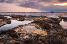 Sunset over the Sea 이미지 (463771679) - 게티이미지뱅크 Sunset over the Sea