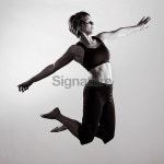 Dancers Freedom - Female Jumping 이미지 (523382401) - 게티이미지뱅크 Dancers Freedom - Female Jumping