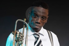 Retro african american jazz musician holding his trumpet. 이미지 (464196981) - 게티이미지뱅크 Retro african american jazz... 