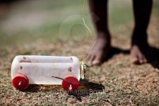 One Mans Garbage is Another Ones Treasure 이미지 (469755779) - 게티이미지뱅크 One Mans Garbage is Another Ones Treasure