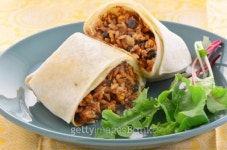 Chicken and black bean burrito 이미지 (494144973) - 게티이미지뱅크 Chicken and black bean burrito