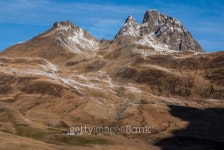 Pyrenees mountains frontera del Portalet, Huesca, Aragon, Spain 이미지 (480456319) - 게티이미지뱅크 Pyrenees mountains... 
