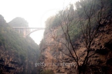 Bridge across river. 이미지 (490559141) - 게티이미지뱅크 Bridge across river.