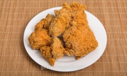 Five Pieces of Chicken on Bamboo Placemat 이미지 (512103977) - 게티이미지뱅크 Five Pieces of Chicken on Bamboo Placemat
