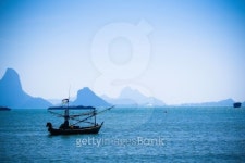 Boat on seaside 이미지 (480587589) - 게티이미지뱅크 Boat on seaside