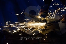 Metal grinding on steel pipe close up 이미지 (513417283) - 게티이미지뱅크 Metal grinding on steel pipe close up