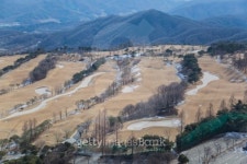 Wintery Golf Course 이미지 (478993605) - 게티이미지뱅크 Wintery Golf Course