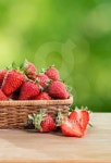 strawberries 이미지 (494762995) - 게티이미지뱅크 strawberries