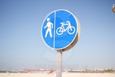 blue bicycle sign 이미지 (514880737) - 게티이미지뱅크 blue bicycle sign