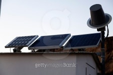Three Solar Panels Powering Outdoor Lighting Building 이미지 (517574923) - 게티이미지뱅크 Three Solar Panels Powering Outdoor... 