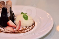 food at a wedding or catering event 이미지 (487419387) - 게티이미지뱅크 food at a wedding or catering event