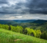 Mountain landscape with cloudy sky. 이미지 (509257389) - 게티이미지뱅크 Mountain landscape with cloudy sky.