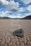 Sliding Rock of the Racetrack Playa 이미지 (475026160) - 게티이미지뱅크 Sliding Rock of the Racetrack Playa