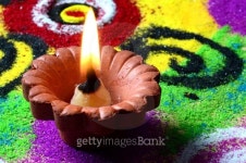 Clay diya lamps lit during diwali celebration. Rangoli in background 이미지 (493193170) - 게티이미지뱅크 Clay diya lamps lit... 