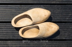 wooden shoes 이미지 (502293970) - 게티이미지뱅크 wooden shoes