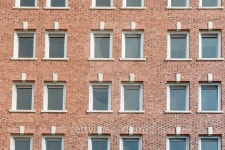 Red brick wall with rows of windows 이미지 (495989322) - 게티이미지뱅크 Red brick wall with rows of windows