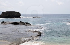 Ocean bank and boulders 이미지 (485953174) - 게티이미지뱅크 Ocean bank and boulders