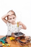 Girl tired while repairing components of a PC 이미지 (481329062) - 게티이미지뱅크 Girl tired while repairing components of a PC