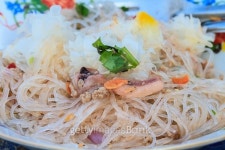 vermicelli and salad 이미지 (533314489) - 게티이미지뱅크 vermicelli and salad