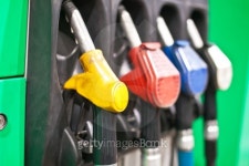 Guns for refueling car 이미지 (473814212) - 게티이미지뱅크 Guns for refueling car