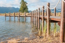 Repeating pattern of wooden poles in a jetty 이미지 (475022048) - 게티이미지뱅크 Repeating pattern of wooden poles in a jetty