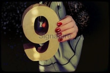 Number 9 out of a womens purse retro style 이미지 (465047296) - 게티이미지뱅크 Number 9 out of a womens purse retro style