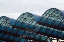 Blue stadium roof 이미지 (491618806) - 게티이미지뱅크 Blue stadium roof