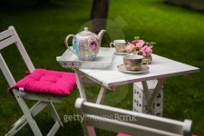 Tea Time in The Garden 이미지 (486630052) - 게티이미지뱅크 Tea Time in The Garden