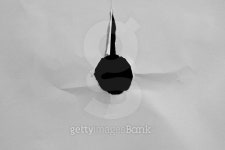 Black hole in white paper. 이미지 (502937472) - 게티이미지뱅크 Black hole in white paper.