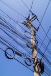 Messy electric wire on the pole 이미지 (470158170) - 게티이미지뱅크 Messy electric wire on the pole