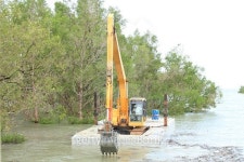 Monster machines working on site 이미지 (482738744) - 게티이미지뱅크 Monster machines working on site