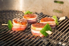 Barbecue in the garden 이미지 (498717536) - 게티이미지뱅크 Barbecue in the garden