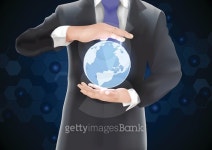 Hands holding earth of background on blue and black 이미지 (487560424) - 게티이미지뱅크 Hands holding earth of background on... 