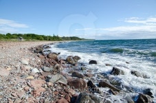 Coast with rocks and a small house 이미지 (475746256) - 게티이미지뱅크 Coast with rocks and a small house