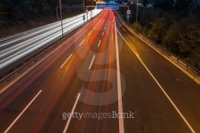 Light tracks on the highway in Berlin 이미지 (486971094) - 게티이미지뱅크 Light tracks on the highway in Berlin