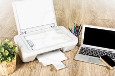 Laptop and printer 이미지 (493224618) - 게티이미지뱅크 Laptop and printer