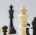 the king - plastic chess pieces, white background 이미지 (488389340) - 게티이미지뱅크 the king - plastic chess pieces, white... 