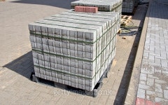Pallet of concrete grey pavement blocks 이미지 (490941094) - 게티이미지뱅크 Pallet of concrete grey pavement blocks