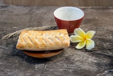 Morning coffee bread beautiful old wooden table. 이미지 (498555334) - 게티이미지뱅크 Morning coffee bread... 