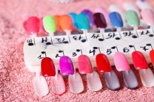 Bright samples of nail polish 이미지 (477401278) - 게티이미지뱅크 Bright samples of nail polish