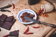 Chocolate and pepper 이미지 (478083180) - 게티이미지뱅크 Chocolate and pepper