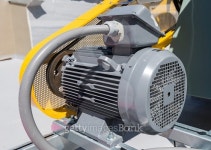 powerful electric motors for modern industrial equipment 이미지 (498891046) - 게티이미지뱅크 powerful electric motors for... 