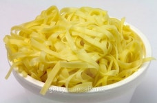 yellow noodles 이미지 (475310944) - 게티이미지뱅크 yellow noodles