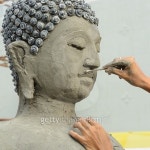 Artisan hands making concrete clay buddha 이미지 (496732142) - 게티이미지뱅크 Artisan hands making concrete clay buddha