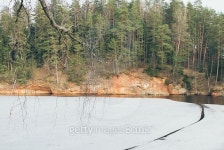 sandstone cliffs in the Gaujas National Park, Latvia - retro 이미지 (467302730) - 게티이미지뱅크 sandstone cliffs in the... 