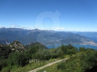 Panoramic view from Mottarone to Lago Maggiore under blue sky 이미지 (474975498) - 게티이미지뱅크 Panoramic view from... 
