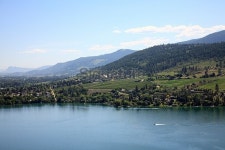 Agricultural Setting Around Kalamalka Lake Vernon British Columbia 이미지 (475378372) - 게티이미지뱅크 Agricultural Setting... 